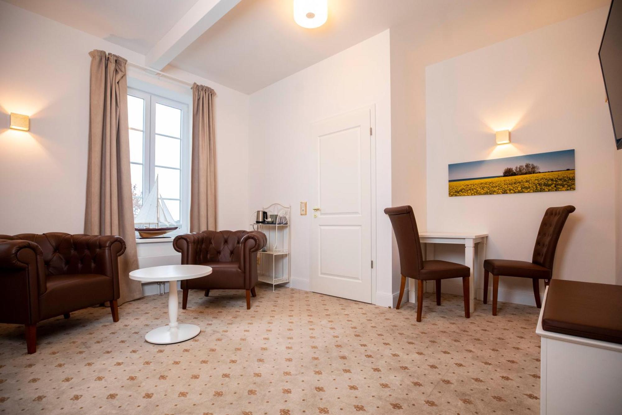 Hotel Villa Tripaldi Schönberg in Holstein Extérieur photo